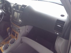 2010 TOYOTA HIGHLANDER, WHITE, HYBRID, 3.3L, AT AWD.  Z25200